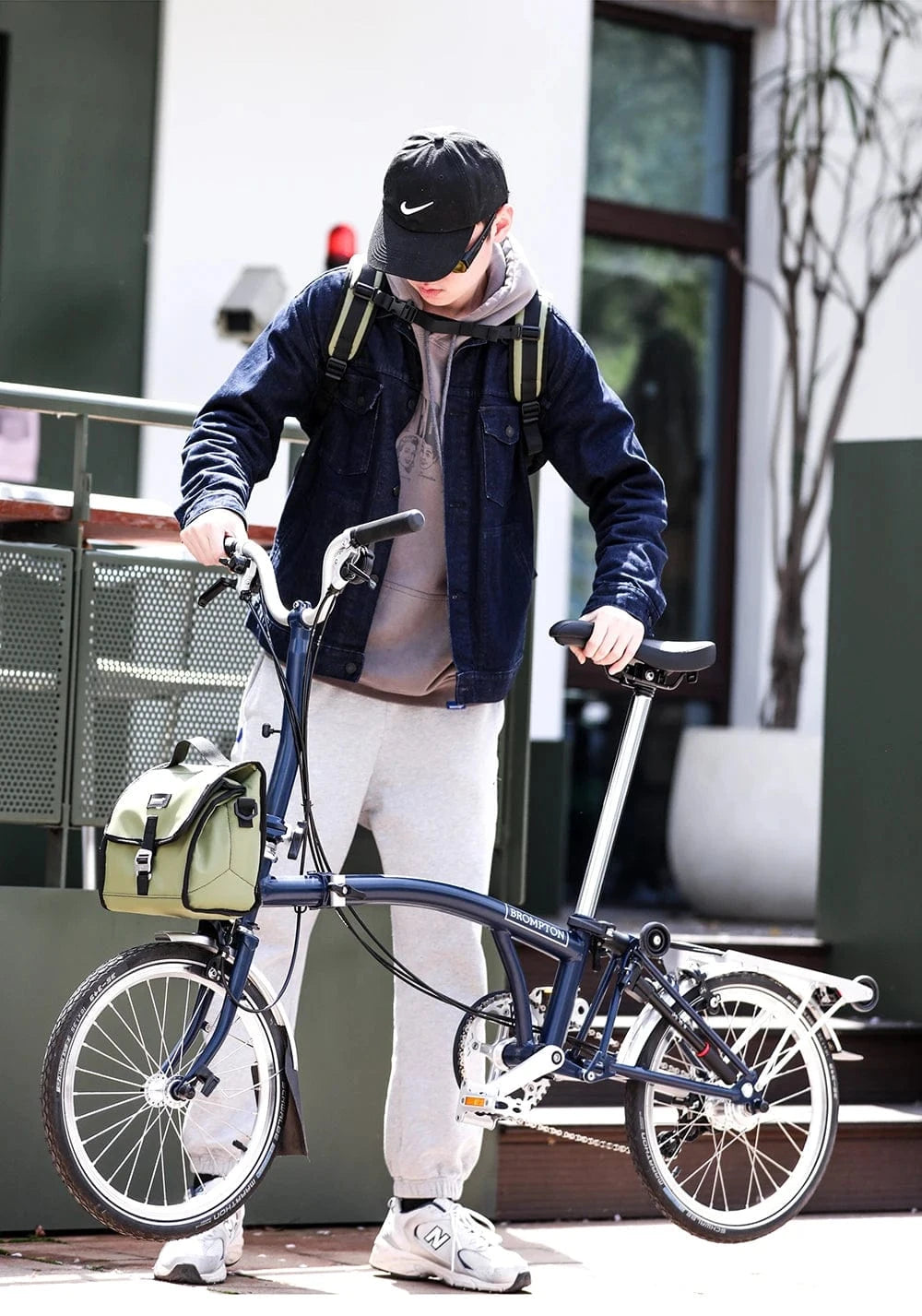Bike & Bag Handlebar bag RHINOWALK -  Waterproof Handlebar Bag for Brompton Bikes (4L to 7L)